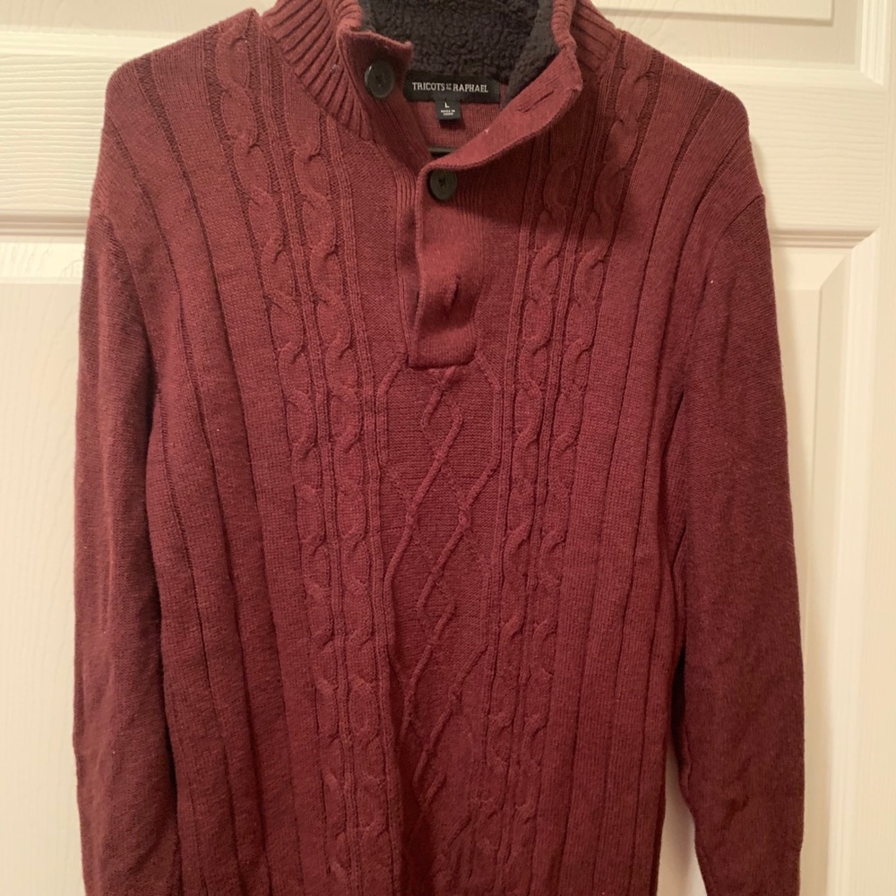 Men’s pullover sweater